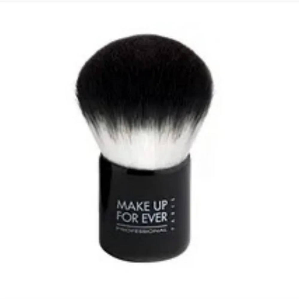 Makeup Forever Kabuki Full Size Brush